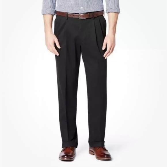 DOCKERS MENS PANTS D4 RELAXED BLACK PLEATED CUFFED 31 x 30 - Picture 1 of 7